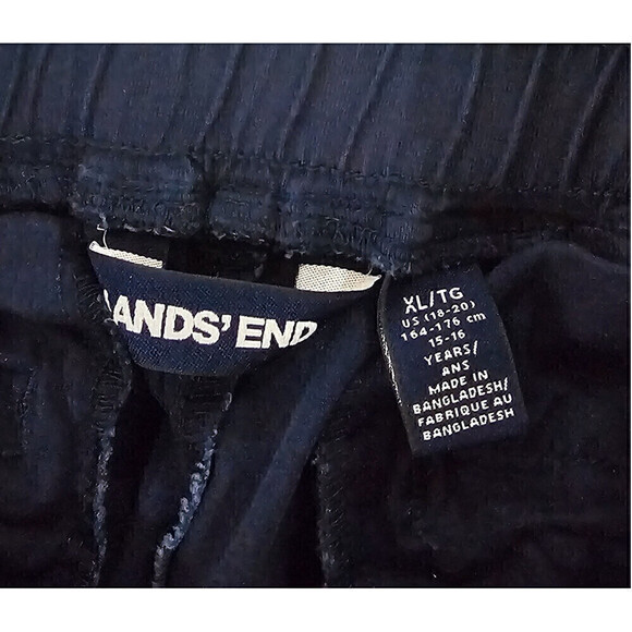 2 pair Lands’ End Pull-on Navy Chino Shorts boy’s size XL - Picture 2 of 6